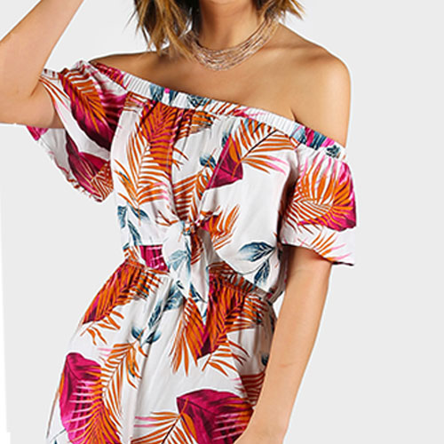 2018 Hot New Twist Front Boxed Pleated Floral Cami Romper